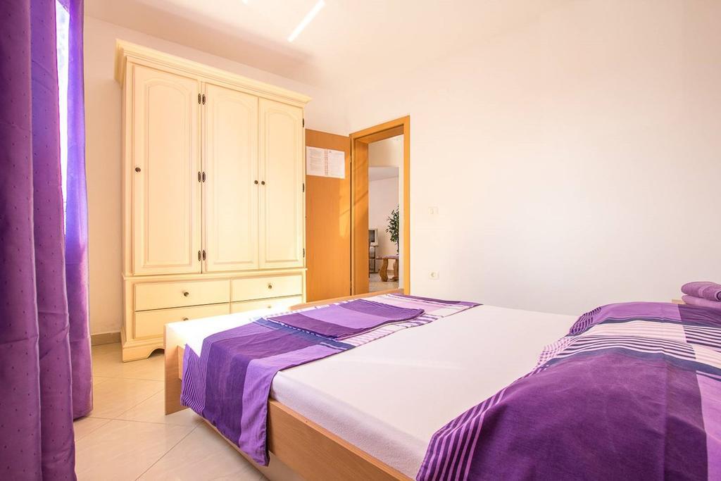 ميدولين Apartments Tomo المظهر الخارجي الصورة